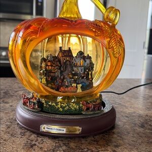 Thomas Kinkade Reflections Of A Harvest Season Glass w/ Motion Pumpkin NEW